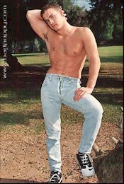 pupmodel1.jpg - 15.37 K