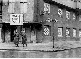 gaynazi1.gif - 31.18 K