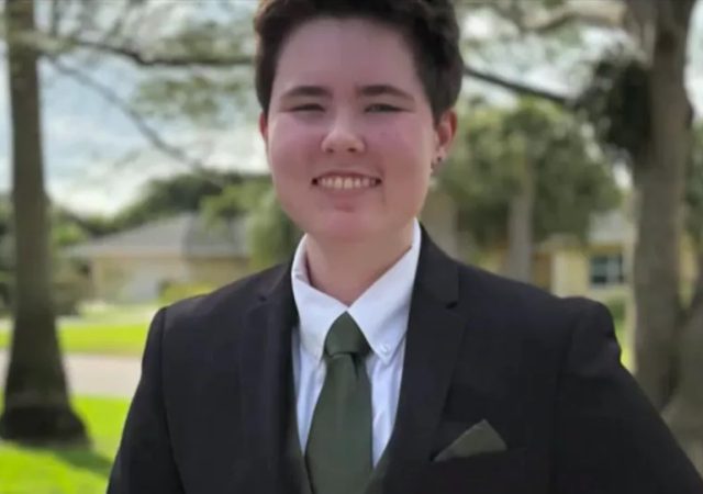 A teenager says that she was turned back at the door when she showed up for prom this past weekend because she wasn’t wearing a dress. Sophie Savidge, 16, is […]